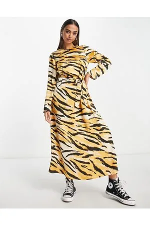 Pieces® Vestito lungo allacciato in vita animalier