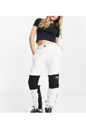 The North Face Shispare - Joggers in pile borg color crema - In esclusiva per ASOS