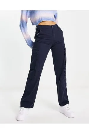 Bershka Pantaloni cargo dritti multitasche