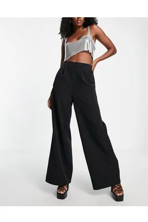 Flounce London Pantaloni a fondo ampio con pieghe sul davanti in raso