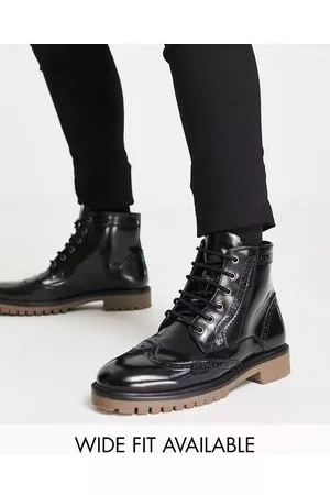 ASOS Stivaletti Brogue stringati in pelle verniciata nera con suola a contrasto