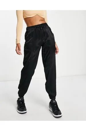 ASOS Hourglass - Joggers in raso neri con cuciture a vista