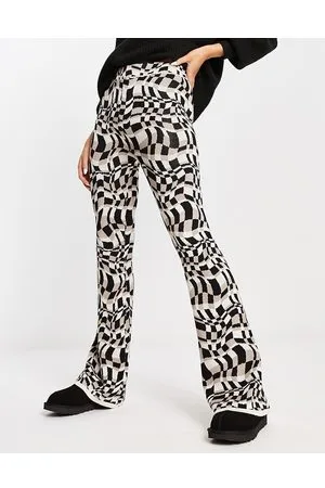 Cotton On Cotton On - Pantaloni a zampa con stampa a scacchi