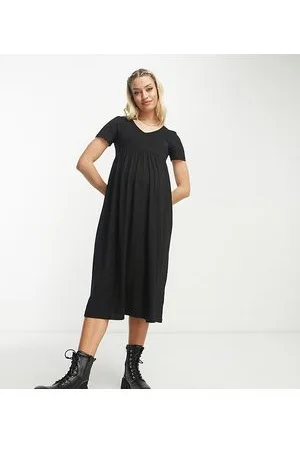Mama;licious Mamalicious Mamalicious - Vestito midi a maniche corte con scollo a V nero slavato