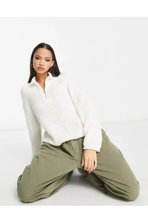 ASOS Maglione oversize color crema in filato soffice con zip sul colletto
