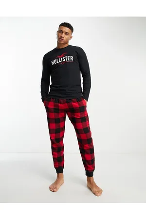 Hollister Completo da casa e nero con top a maniche lunghe con logo e joggers in flanella a quadri