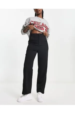 Urban Revivo Pantaloni sartoriali a fondo ampio neri