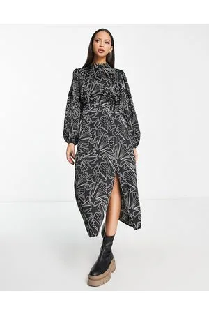 New Look Vestito midi a maniche lunghe con stampa stelle