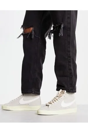 Nike Blazer Mid 