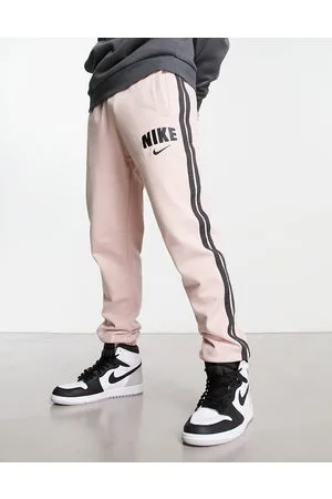 Nike Joggers in pile rétro color oxford