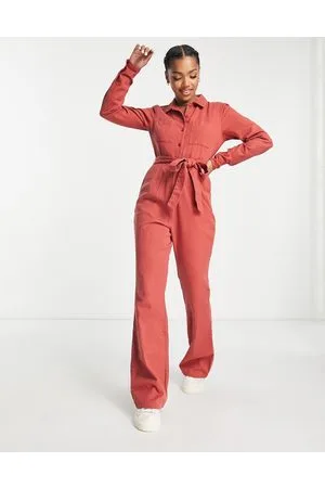 ASOS Tuta a maniche lunghe in twill color corallo con colletto