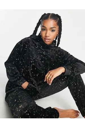 NIGHT Felpa con cappuccio oversize da casa in velluto nero e stelle oro