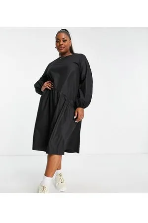Lola May Lola May Plus - Vestito grembiule oversize con cuciture asimmetriche