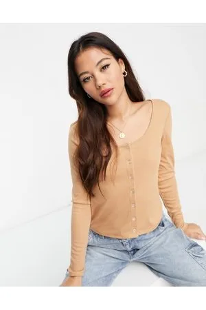 Pieces® Top a maniche lunghe beige a coste con bottoni