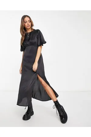 Influence Vestito midi con maniche con volant e finiture in pizzo
