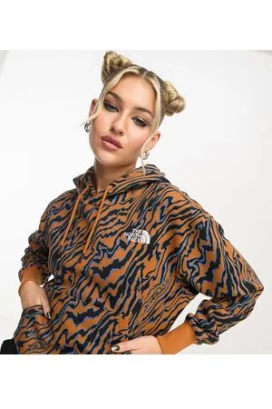 The North Face Essential - Felpa con cappuccio oversize marrone con stampa effetto marmo - In esclusiva per ASOS