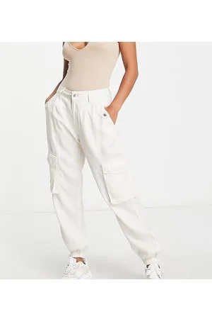 Miss Selfridge Petite - Pantaloni cargo color pietra con fondo elasticizzato