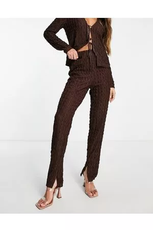Lola May Pantaloni testurizzati cioccolato in coordinato