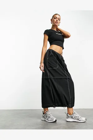 ASOS Gonna cargo in nylon nera con cuciture a contrasto