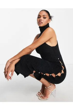 Aria Cove Vestito midi senza maniche con collo alto soffice con cut-out e finiture in perle