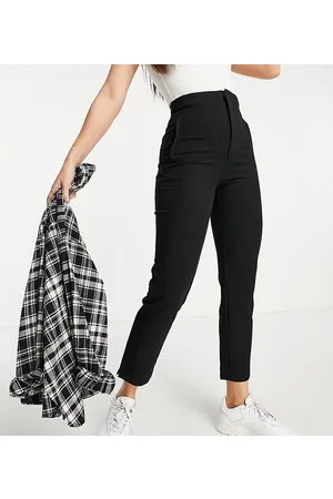 Stradivarius Tall - Pantaloni sartoriali a sigaretta neri