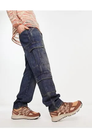 ASOS Jeans a fondo ampio tinta scura con tasche cargo