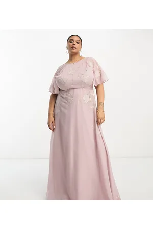 ASOS Donna Vestiti lunghi a fiori - ASOS DESIGN Curve - Vestito lungo da damigella con maniche a pipistrello con fiori applicati