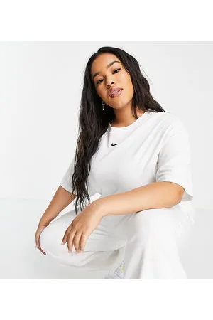 Nike Plus - Essentials - T-shirt boyfriend bianca