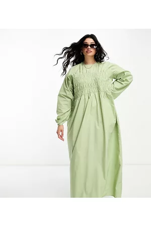 ASOS Donna Vestiti lunghi arricciati - ASOS DESIGN Curve - Vestito lungo arricciato con maniche ad ali di pipistrello chiaro
