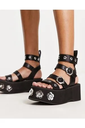 Koi Footwear Koi - Fuzzy Logic - Sandali flatform neri a fiori