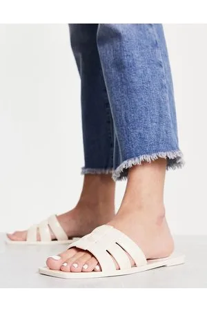 ASOS Fame - Sandali bassi in gomma beige