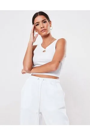 Missguided Crop top basic senza maniche a coste