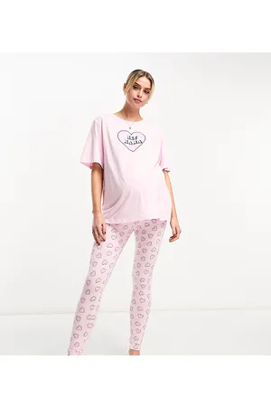 ASOS DESIGN - Barbie Night Out - Pigiama con T-shirt e leggings bianco e  rosa