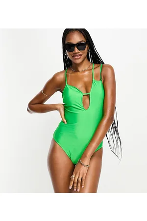 Pieces® Esclusiva - Costume da bagno asimmetrico acceso con cut-out