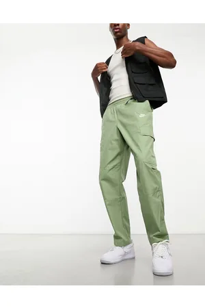 Nike Club - Pantaloni cargo verdi