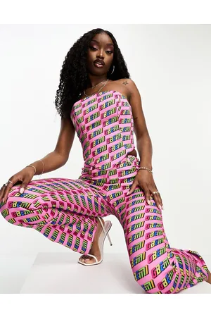 Gbemi Top a corsetto a fascia in raso rosa con stampa del logo in coordinato