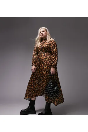 Topshop Vestito camicia midi allacciato in vita con stampa animalier