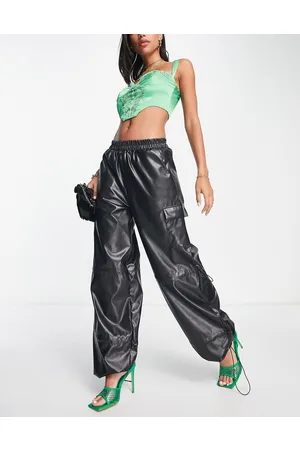 Missyempire Pantaloni cargo neri in pelle sintetica