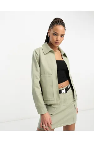 Miss Selfridge Giacca squadrata multitasche cargo kaki con zip sul davanti e cuciture a contrasto in coordinato