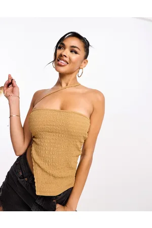ASOS Top a fascia testurizzato effetto pizzo color cammello con spallina e spacco asimmetrico sul fondo