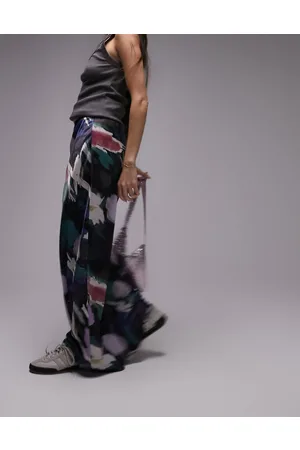Topshop Gonna lunga in raso con taglio sbieco e stampa stile graffiti anni 