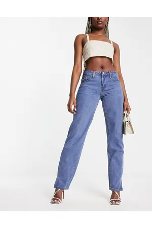 Missyempire Jeans a vita bassa con spacco sulla gamba