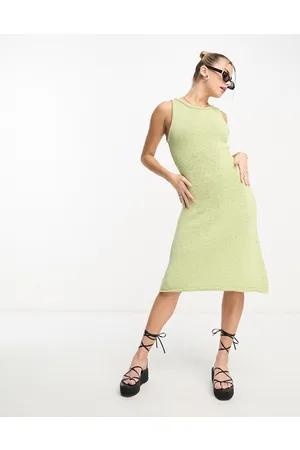 Urban Revivo Vestito midi in maglia con scollo a vogatore