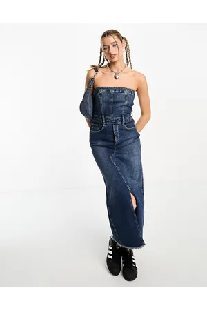 Stradivarius STR - Vestito midi a fascia in denim lavaggio vintage