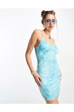 Tammy Girl Vestito corto con spalline sottili e dettagli in pizzo con stampa di rose