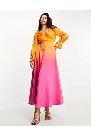 Flounce London Vestito lungo a maniche lunghe rosa e arancione sfumato