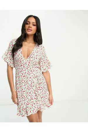 Ax Paris Vestito avvolgente corto crema con stampa di ciliegie rosse