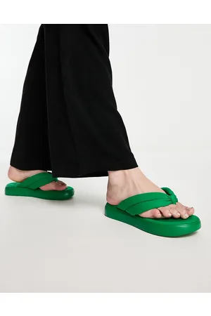 Urban Revivo Sandali stile infradito verdi con suola flatform