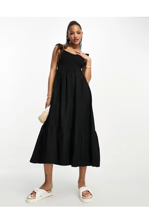 New Look Vestito midi arricciato con maniche con volant