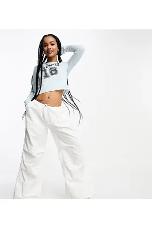 ASOS ASOS DESIGN Petite - Pantaloni cargo bianchi stile paracadutista